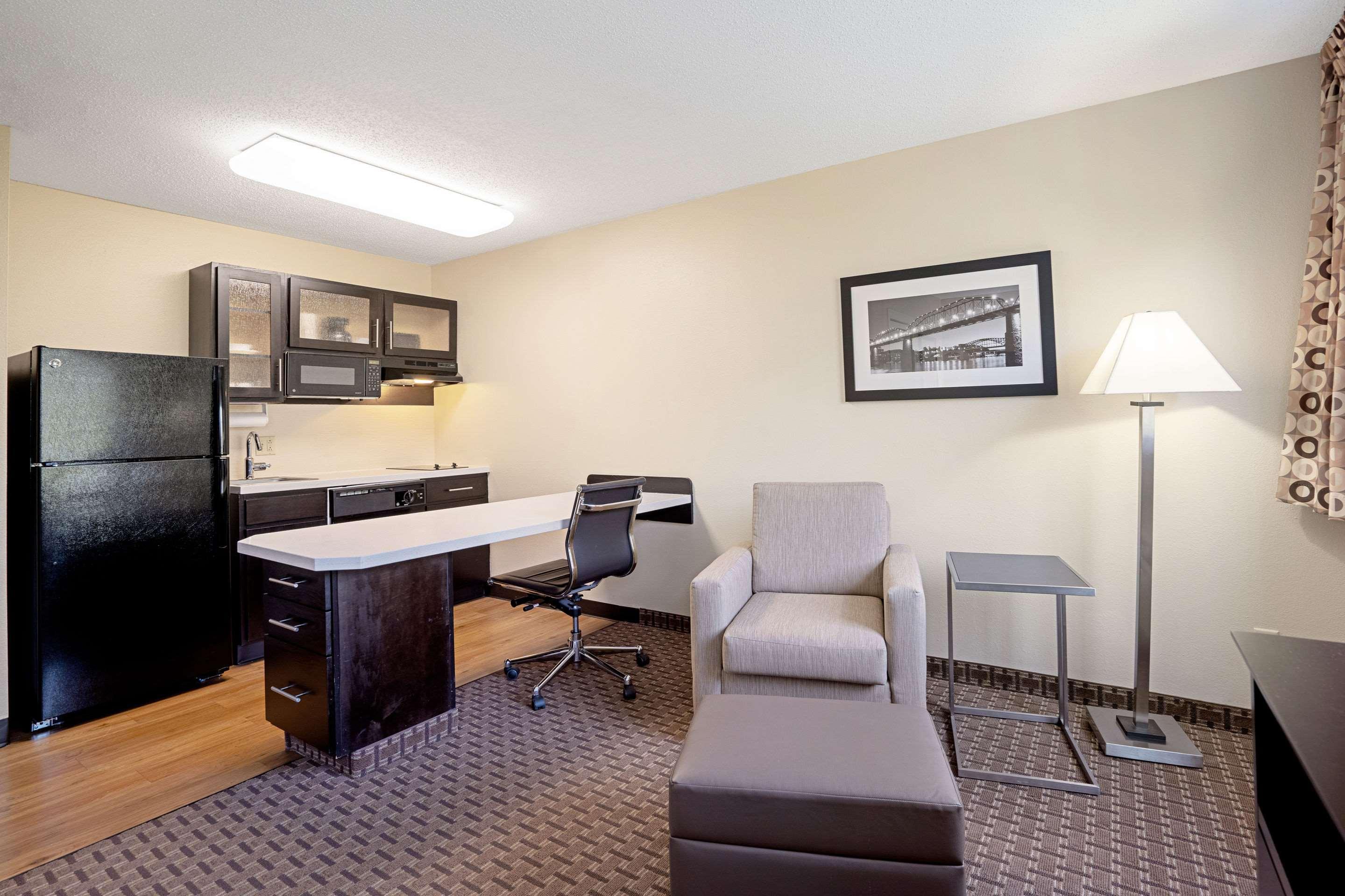 Mainstay Suites Chattanooga Hamilton Place Exteriör bild