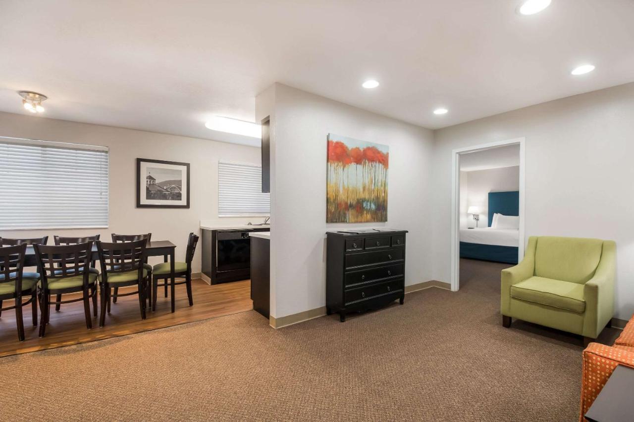 Mainstay Suites Chattanooga Hamilton Place Exteriör bild